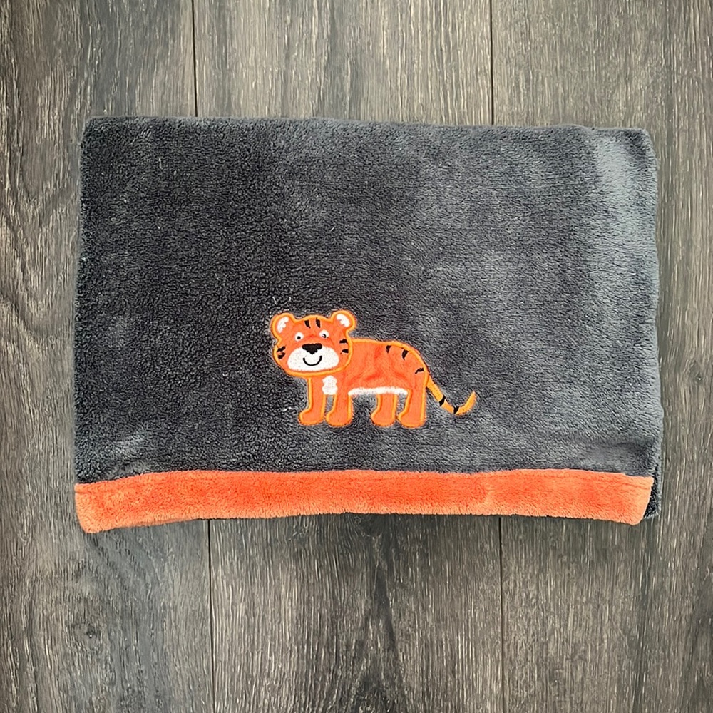 🍭4/$10 Baby Blanket